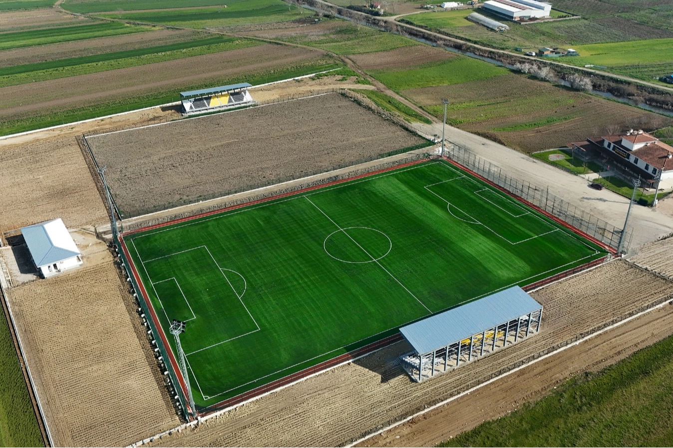 Sakarya’da Amatör Spora Büyük Yatırım: Yeni Tesisler Sporcularla Buluşuyor