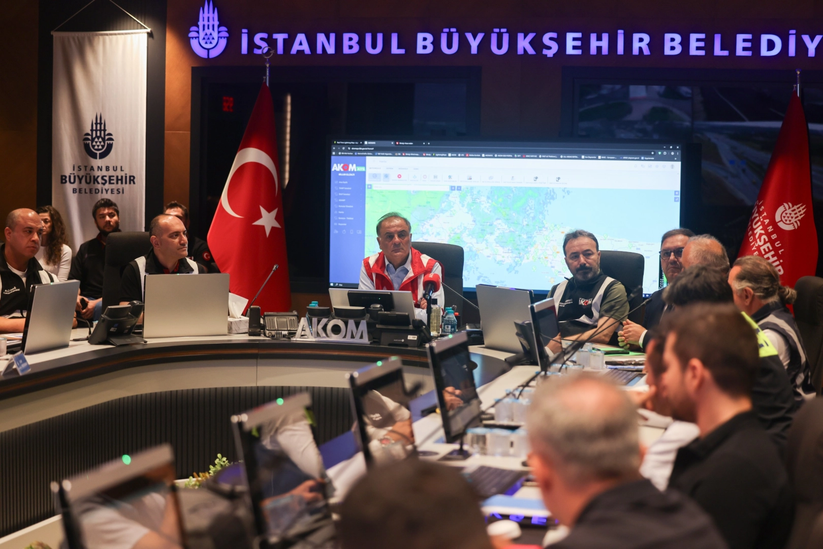 İstanbul’da Yağış Teyakkuzu: 6 Bin 900 Personel Sahada