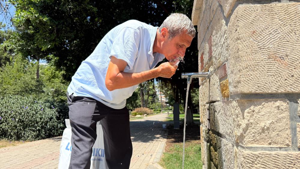 Adana sıcak hava nefes almıyor! Termometreler gölgede 42, Güneşte 50 derece