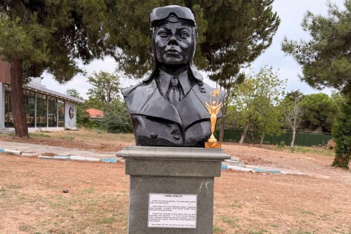Akif Manaf Sağlık ve Barış Ödülü Sabiha Gökçen’e İthaf Edildi