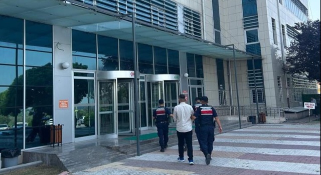 Ceyhan'da havaya ateş açan 2 şüpheli gözaltına alındı