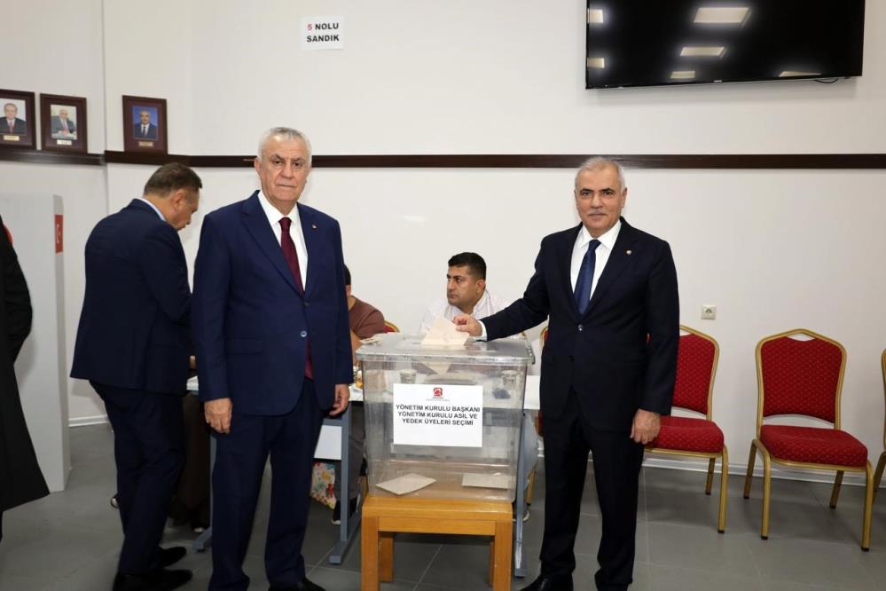 ADASO’da Güven Tazeleyen Seçim: Zeki Kıvanç ve İsrafil Uçurum Yeniden Görevde