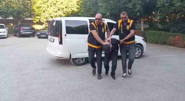 21 yıl hapis cezasıyla aranan torbacı bu kez kaçamadı