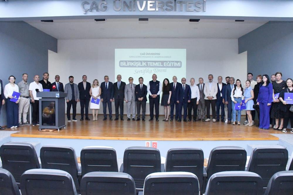Bilirkişilik temel eğitimini tamamlayan kursiyerlere sertifikaları verildi