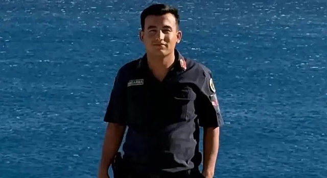 Kalp krizi sonucu hayatını kaybeden uzman çavuş son yolculuğuna uğurlandı
