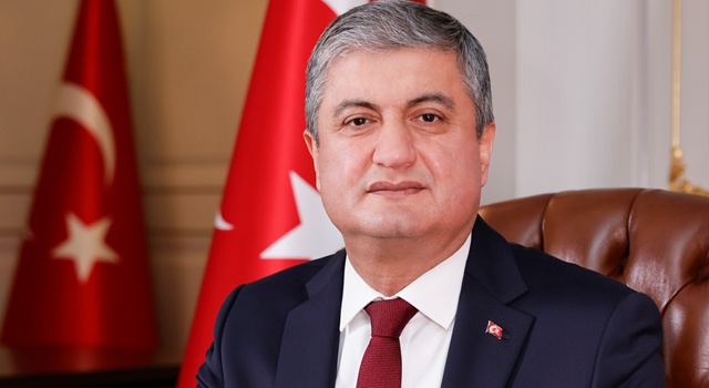 Mustafa Yavuz Kimdir? Elazığ’dan Adana Valiliğine Uzanan Başarı Hikayesi