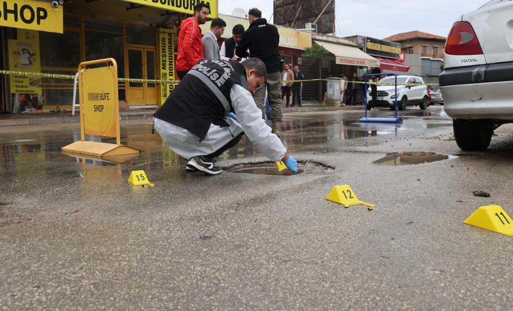 Kozan'da tekel bayisine silahlı saldırı