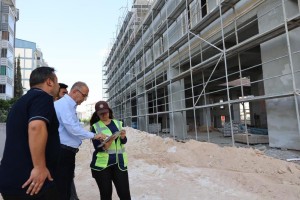 Başkan Yapar, yapımı devam eden projeleri yerinde inceledi