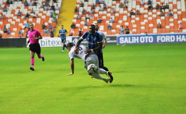 Süper Lig: Adana Demirspor: 0 - Konyaspor: 0 (İlk yarı)