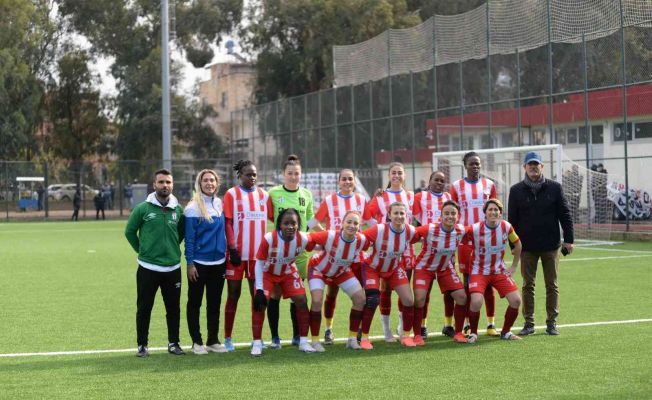 Turkcell Kadınlar Süper Ligi: Adana İdman Yurdu: 0 - Hakkarigücü: 0