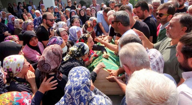 Helikopter kazasında hayatını kaybeden Serhat Kenar’ın ailesi gözyaşlarına boğuldu