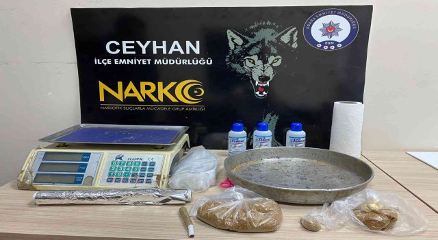 Ceyhan’da sokak satıcısı yakalandı