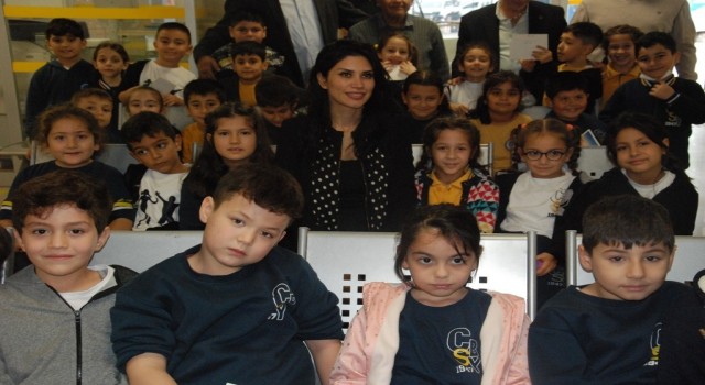 Gülçin Öğretmen ezber bozdu; hediye kabul etmedi