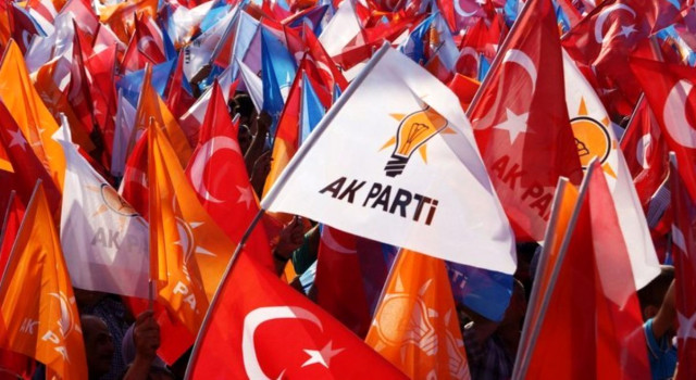 Ak Parti il ve ilçe teşkilatları değişmeli midir? Seçim kaybının nedenleri? Nerelerde hata yapıldı?