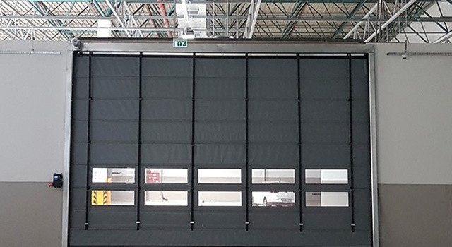 İşletmeler İçin Yüksek Hızlı Pvc Kapılarda Wolves Technic Kalitesi