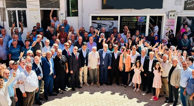 MHP'den Tufanbeyli'de gövde gösterisi!