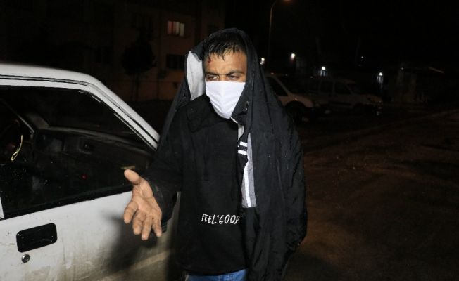 Demir çubuklarla dövdükleri adamın arabasına el koyup pompalı tüfek zoruyla çocuğunu kaçırdılar