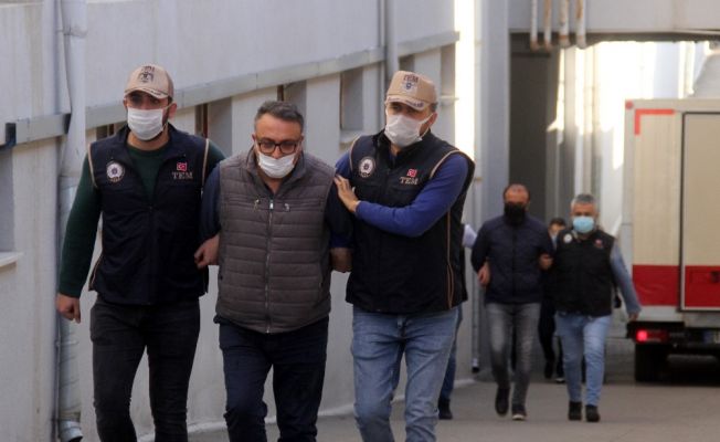 FETÖ operasyonunda yakalanan 5 zanlı adliyede
