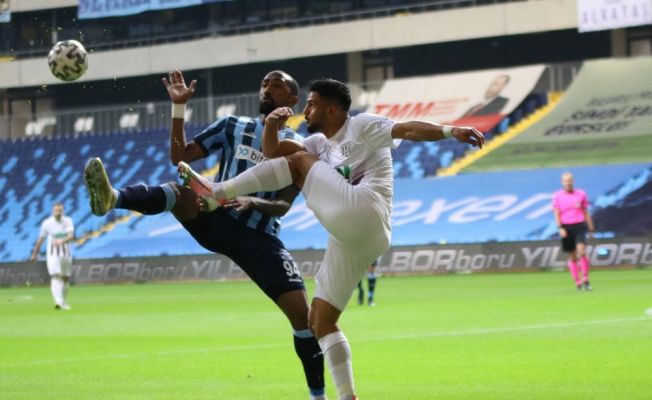 TFF 1. Lig: Adana Demirspor: 0 - Bandırmaspor: 0 (İlk yarı)