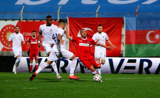 TFF 1. Lig: Adana Demirspor: 1 - Ankaraspor: 0 (İlk yarı)