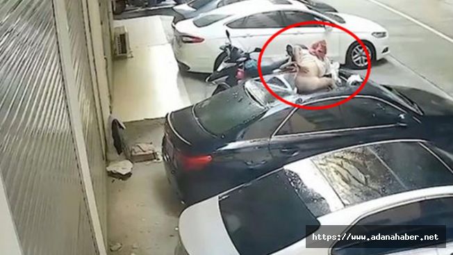 Cinsel ilişki esnasında arabayı çökertti
