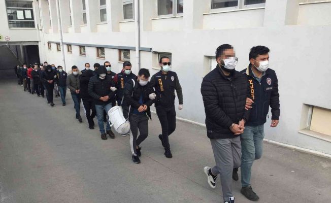 Yasa dışı bahis oynattığı öne sürülen 29 şüpheli adliyeye sevk edildi