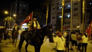 Kozan belediye başkanı at sırtında resmi geçit yaptı