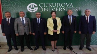 ÇÜ’den ilk 3 bine giren öğrencilere rekor burs