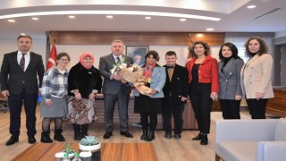 ”Daima birer engelli adayıyız”