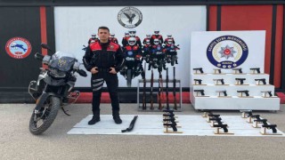 Adana’da 104 silah ele geçirildi