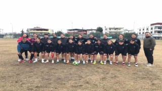 Aşkları futbol, zorlu şartlara rağmen pes etmiyorlar