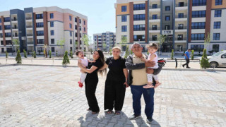 516 deprem konutu hak sahiplerine teslim edildi