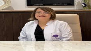 İlknur Erol Kimdir?